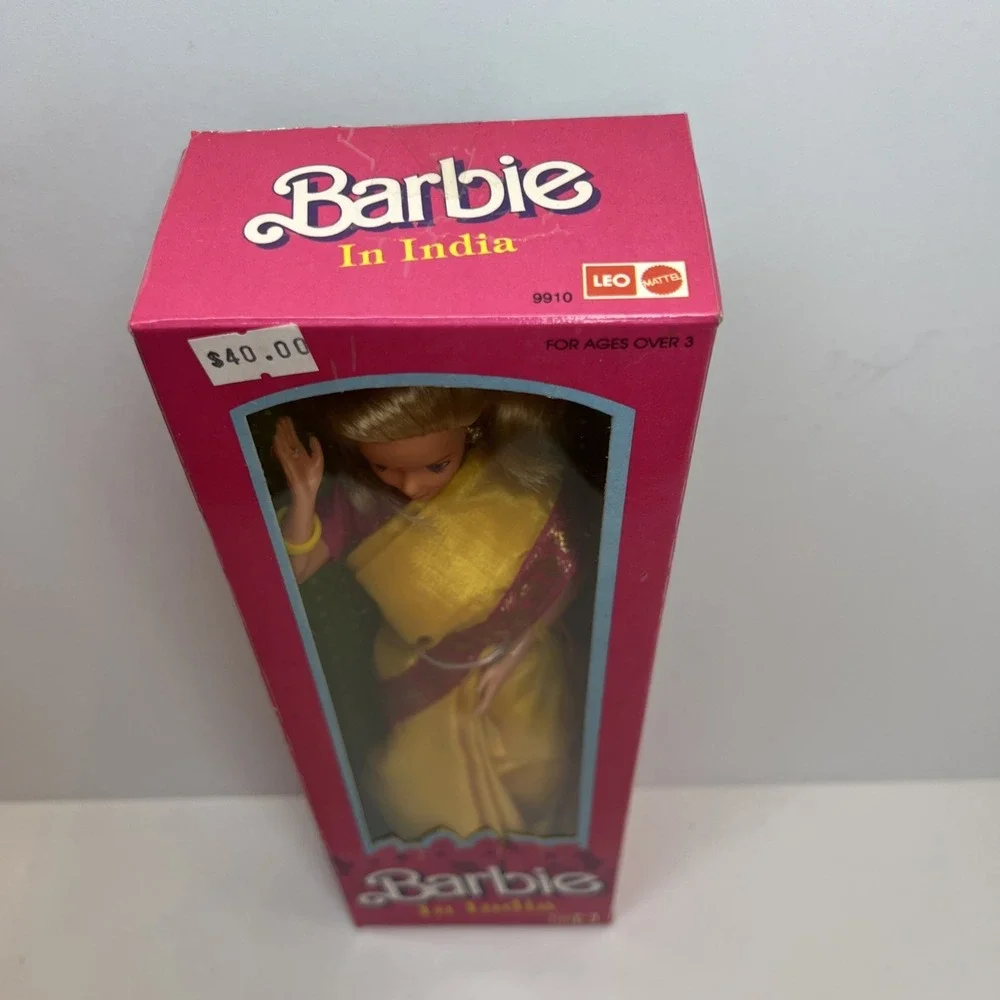 1993 Barbie in India #9910 Blonde Yellow Sari LEO Mattel NIB Vintage